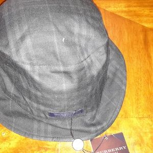 Burberry reversible tartan print bucket hat